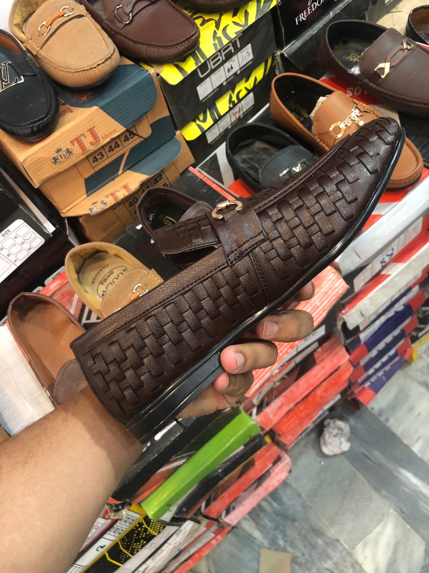 Man's Comfortable shoes